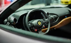 Kenali Fitur Interior Ferrari yang Menakjubkan